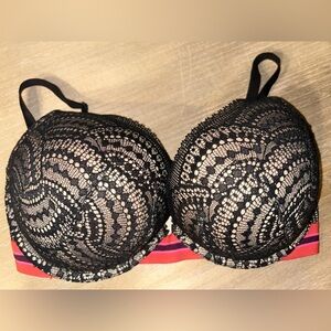 Victoria’s Secret Tan and Black Eyelash Lace Pink Strap Double Push Up Bra. 34DD